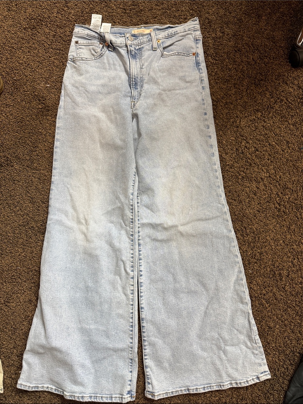 Levi's Light Blue Ribcage Bell